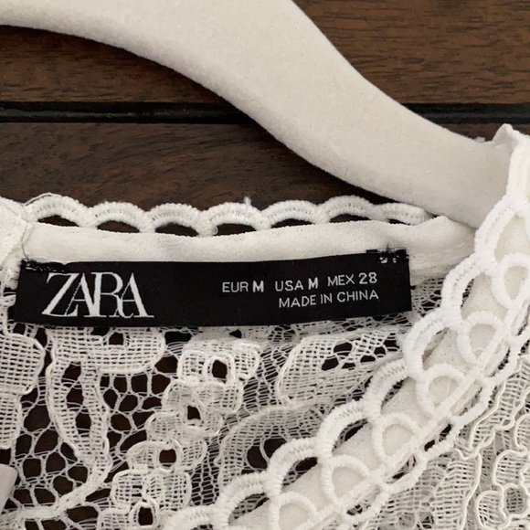 White lace top - Picture 2 of 2